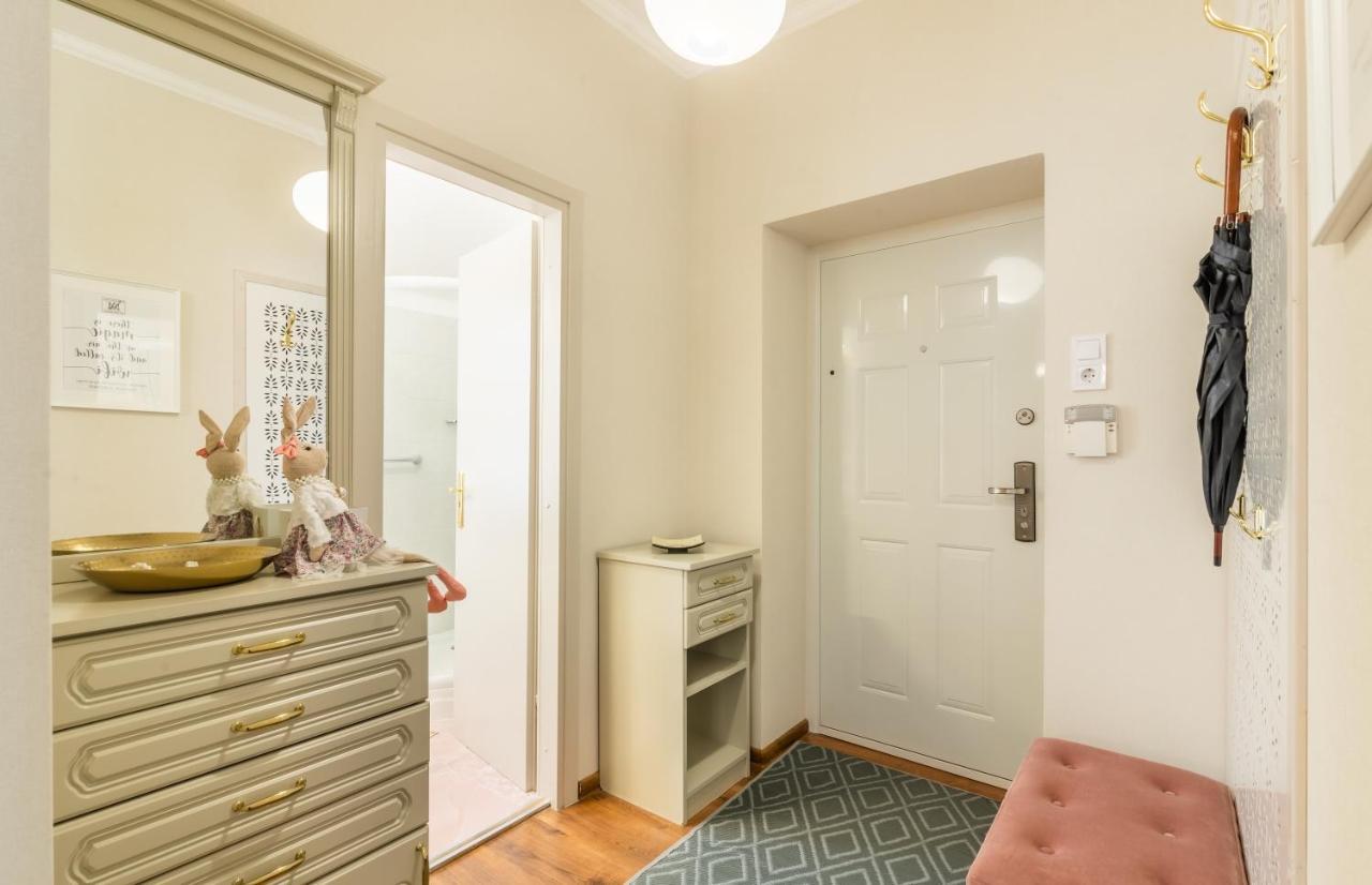 Monarchia Apartman Pearl Mosonmagyaróvár Extérieur photo