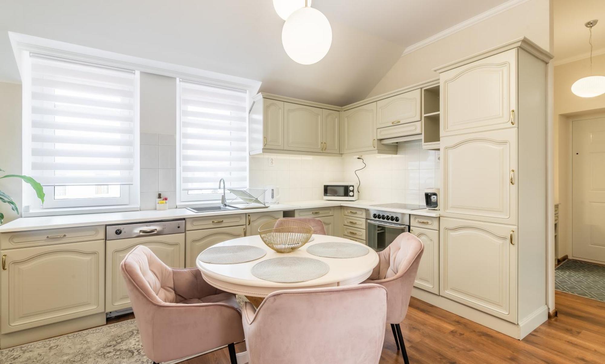 Monarchia Apartman Pearl Mosonmagyaróvár Extérieur photo